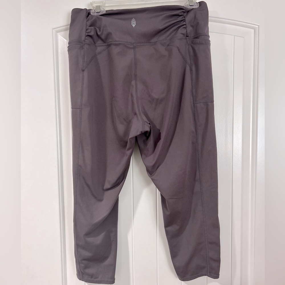 FP Movement by Free People Breathe Easy Ruched Cropped Leggings- size L